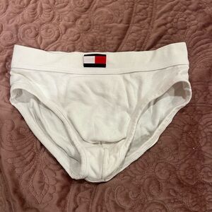 Tommy Hilfiger White Men's Cotton Briefs with Signature Flag